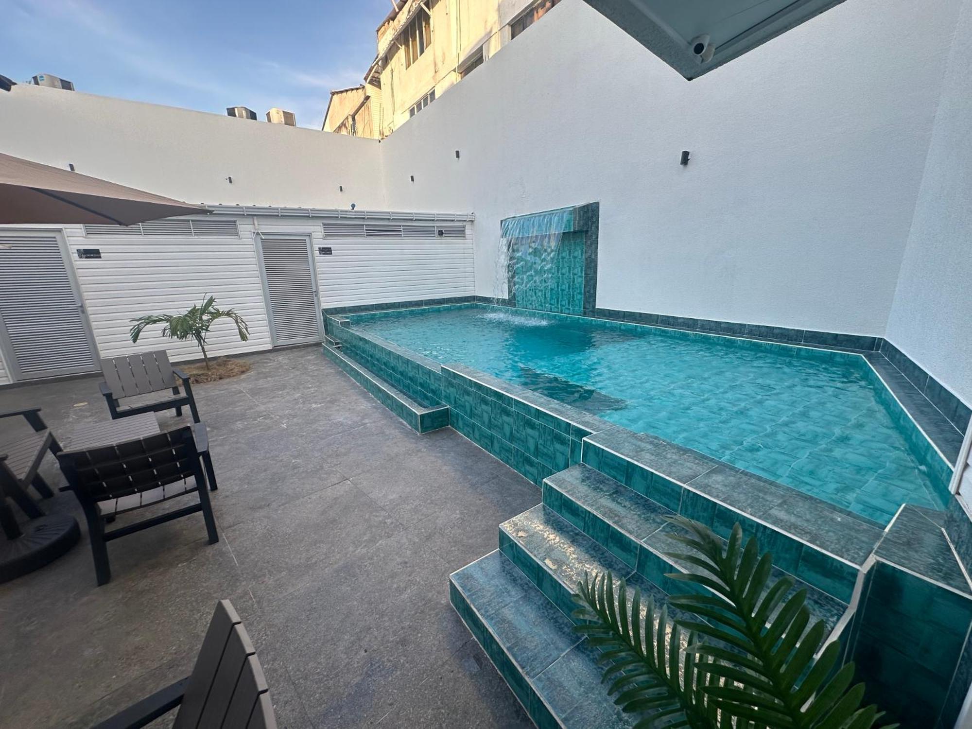 Oasis 3*