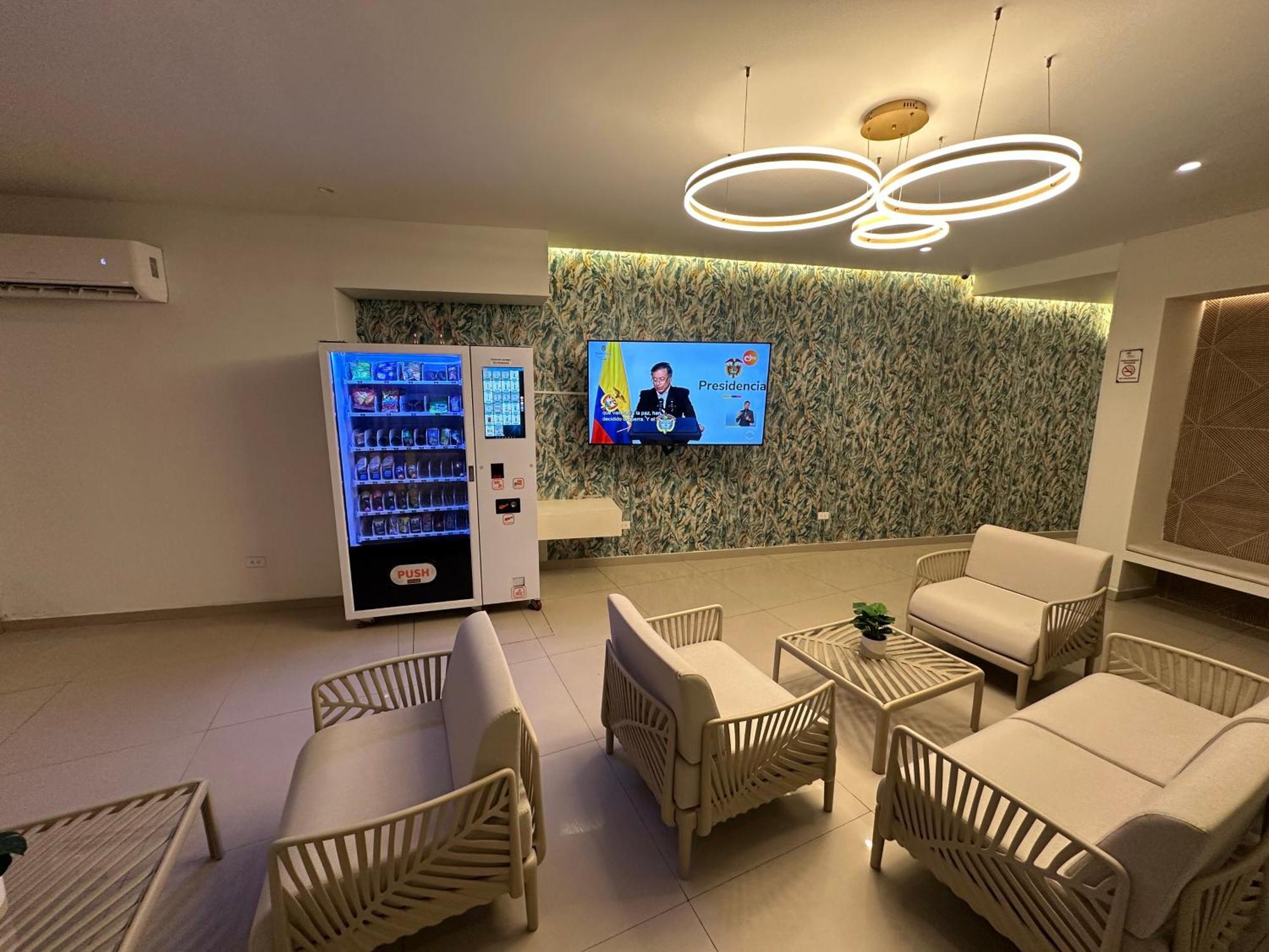 Oasis 3*